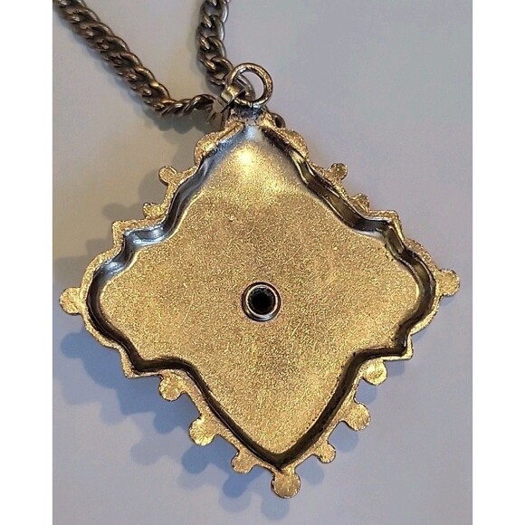 Art Deco 120 / 12K GF  Pendant Shell Cameo  Seed Pearls Etched Filigree Necklace - Picture 7 of 8